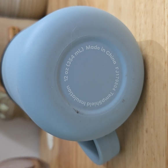 Hydro Flask Rain Blue 12 Oz Soft Touch Mug - Picture 5 of 6